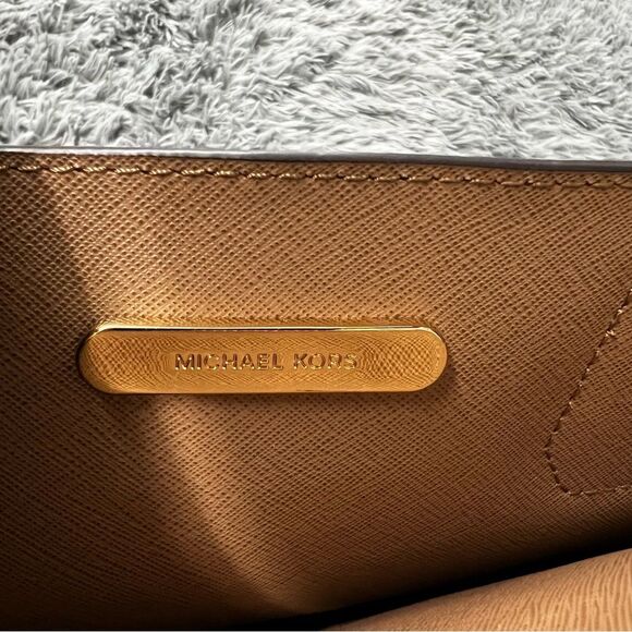 Michael Kors Navy Blue Pebbled Leather Tote - Picture 6 of 9